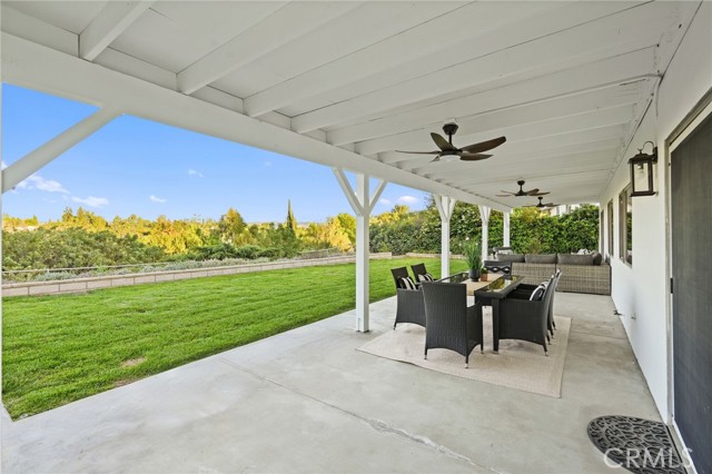 Detail Gallery Image 44 of 64 For 5932 Ellenview Ave, Woodland Hills,  CA 91367 - 5 Beds | 4 Baths