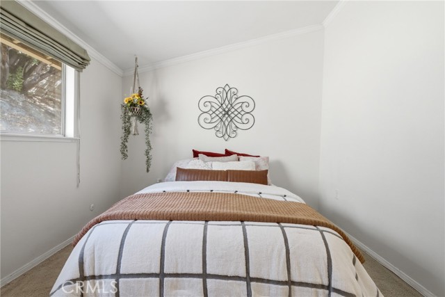 2 Bed Home for Sale in Newhall, California