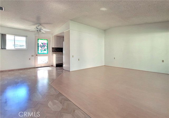 Detail Gallery Image 6 of 29 For 179 Avenida Majorca #C,  Laguna Woods,  CA 92637 - 2 Beds | 2 Baths