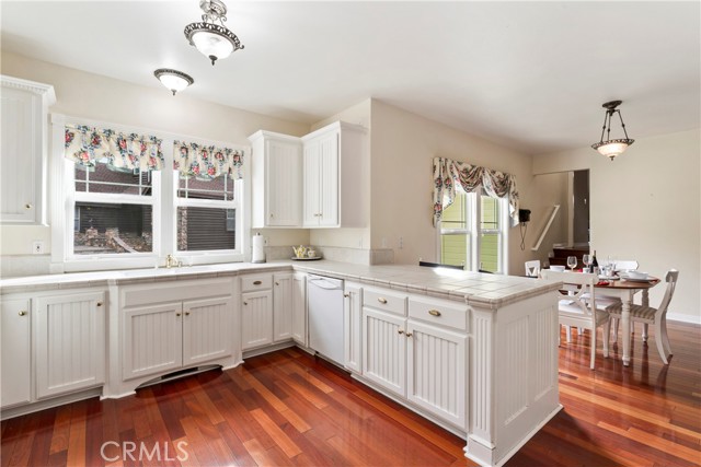 Detail Gallery Image 34 of 70 For 27601 Cedarwood Drive, Lake Arrowhead,  CA 92352 - 4 Beds | 3 Baths