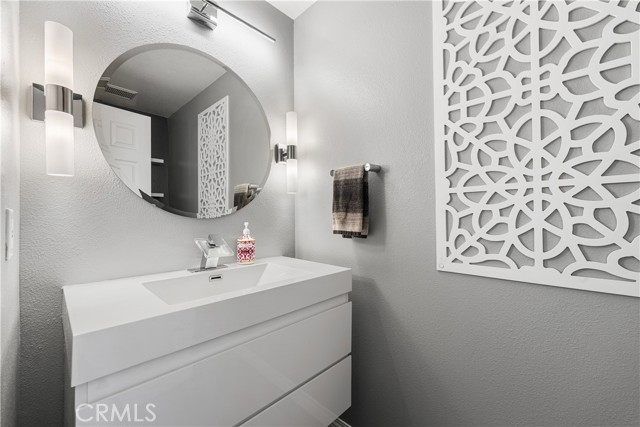 Detail Gallery Image 39 of 75 For 40637 Pinina Ct, Palmdale,  CA 93551 - 5 Beds | 4 Baths