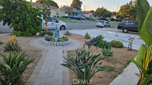 7728 Keltonview Dr, Pico Rivera, CA 90660 photo 2
