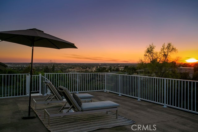1101 Kenwood Place, Fullerton CA: https://media.crmls.org/medias/ed4eec14-3659-4839-bb92-ba08850dd1ec.jpg