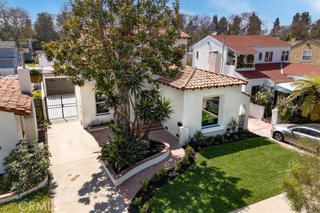 Detail Gallery Image 29 of 35 For 4325 9th Ave, Los Angeles,  CA 90008 - 3 Beds | 3 Baths