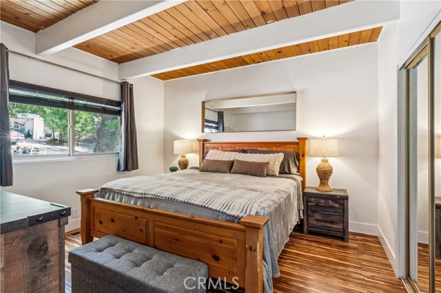 401 Grass Valley, Lake Arrowhead, CA 92352