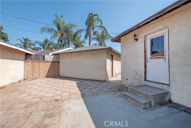 2306 W Cedarwood Street, West Covina CA: https://media.crmls.org/medias/ed500d42-9c59-46d7-b570-9d6a94221117.jpg
