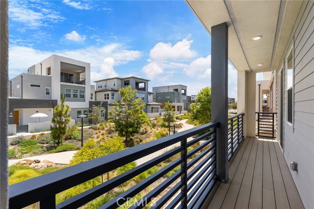 241 Abacus, Irvine CA: https://media.crmls.org/medias/ed5275a3-f399-4790-bd19-da6104bdcae3.jpg