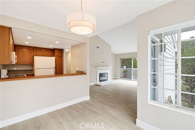 Detail Gallery Image 14 of 43 For 1321 via Sebastian #12,  San Pedro,  CA 90732 - 2 Beds | 2 Baths