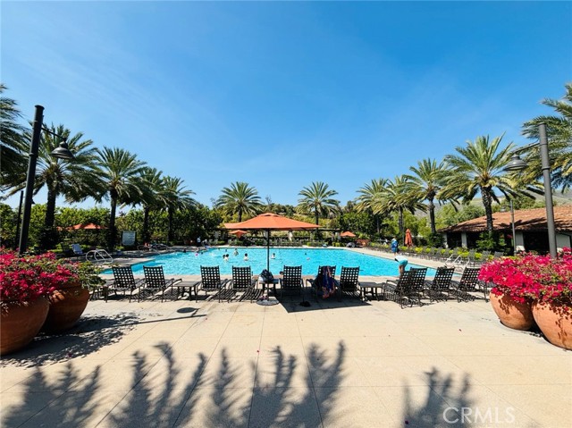 10 Shadybend, Irvine CA: https://media.crmls.org/medias/ed5445f6-9e36-437d-8b3d-23a460d6b2e1.jpg