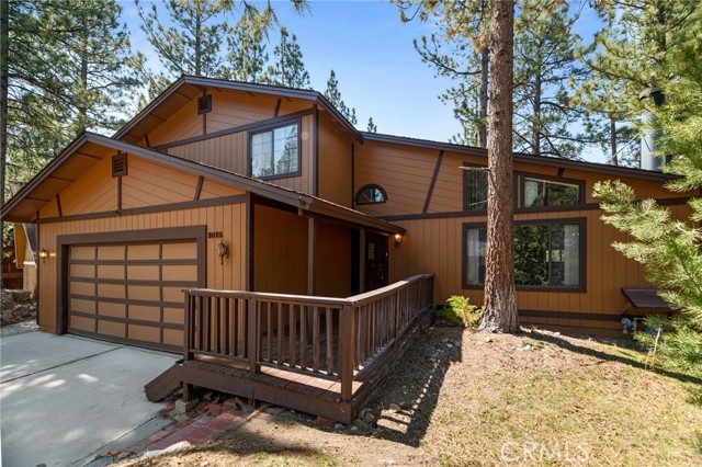 Detail Gallery Image 1 of 35 For 1015 W London Ln, Big Bear City,  CA 92314 - 3 Beds | 2/1 Baths
