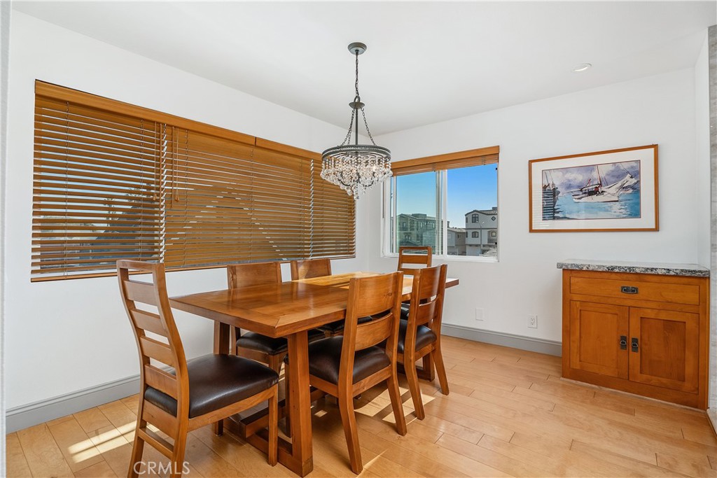 MLS #OC25250843 image #16