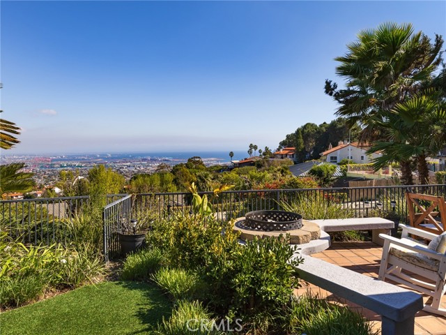 29897 Knoll View Drive, Rancho Palos Verdes, California 90275, 3 Bedrooms Bedrooms, ,2 BathroomsBathrooms,Residential,For Sale,Knoll View,PV25033357