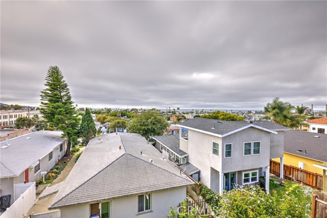 507 Helberta, Redondo Beach, California 90277, ,Residential Income,For Sale,Helberta,SB25240356 507 Helberta, Redondo Beach, California 90277, ,Residential Income,For Sale,Helberta,SB25240356