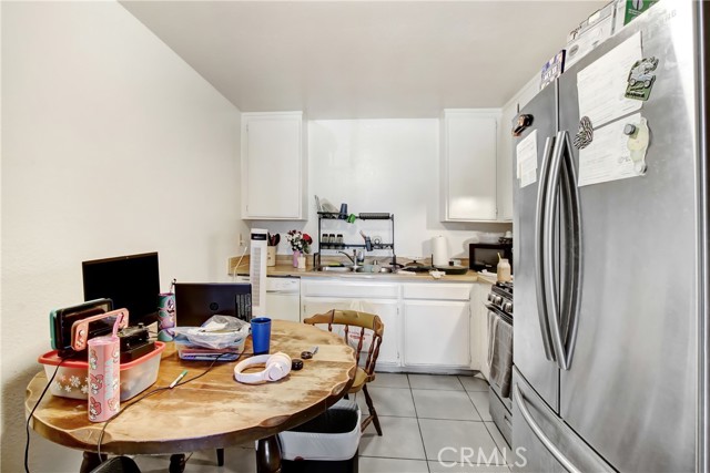 Detail Gallery Image 3 of 11 For 671 Greystone Ln, Hemet,  CA 92543 - – Beds | – Baths