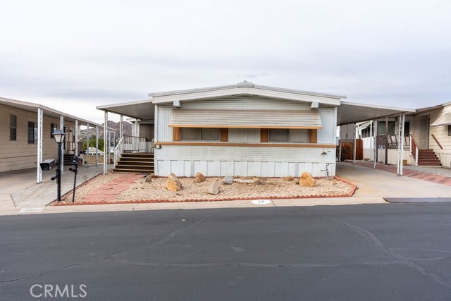 Detail Gallery Image 1 of 35 For 3500 Buchanan St #14,  Riverside,  CA 92503 - 2 Beds | 2 Baths