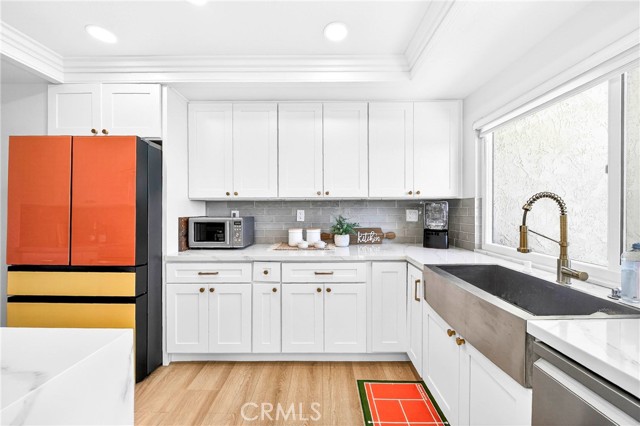 Detail Gallery Image 13 of 41 For 25 Hilltop Cir, Rancho Palos Verdes,  CA 90275 - 2 Beds | 2/1 Baths