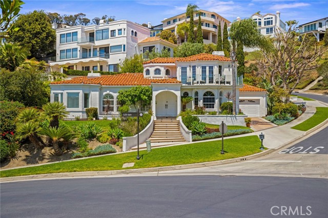 3 Calle Agua, San Clemente CA: https://media.crmls.org/medias/ed57b02e-270e-45af-9287-72155551850c.jpg