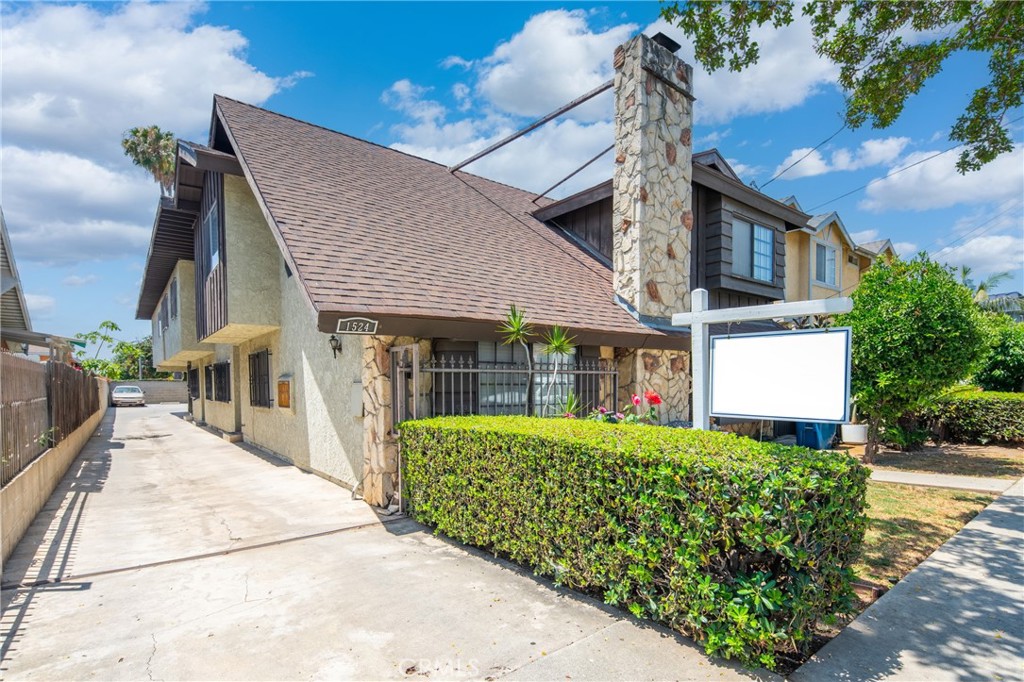 1524 Acacia #5