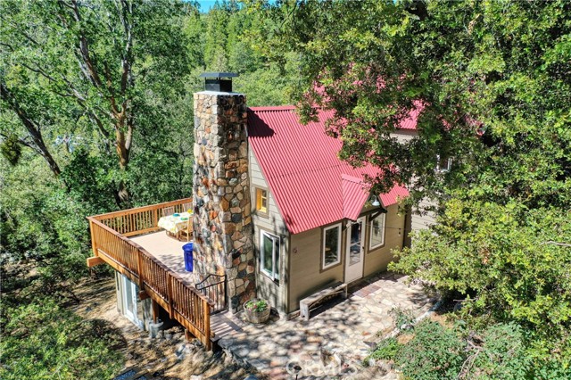 177 Craghill, Cedar Glen, CA 92321