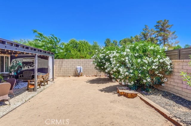 2846 Nandina Drive, Palmdale CA: https://media.crmls.org/medias/ed5a376b-1d01-4cbf-b136-d4c615d552d4.jpg