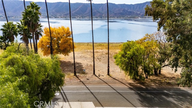 Detail Gallery Image 11 of 22 For 0 Lakeshore Dr, Lake Elsinore,  CA 92532 - – Beds | – Baths