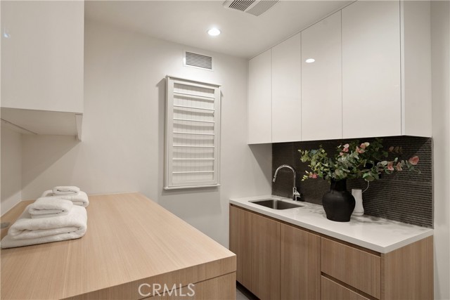 Detail Gallery Image 32 of 43 For 4242 Vantage Ave, Studio City,  CA 91604 - 5 Beds | 4/1 Baths