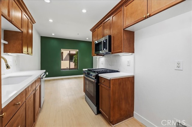 1045 Villorrio S, Palm Springs, CA 92262