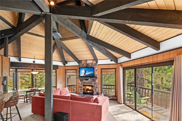 1281 Sand Canyon, Big Bear Lake CA: https://media.crmls.org/medias/ed5e1485-3f57-4437-9df5-c55f411c2e00.jpg