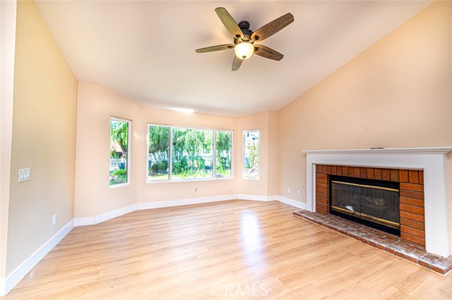 Detail Gallery Image 3 of 9 For 12012 Barclay, Moreno Valley,  CA 92557 - 3 Beds | 2 Baths