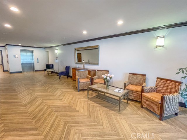 Detail Gallery Image 52 of 52 For 15248 Dickens St #105,  Sherman Oaks,  CA 91403 - 2 Beds | 2 Baths