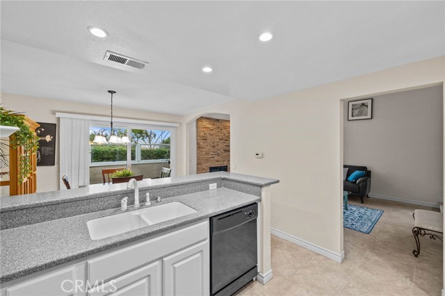 Detail Gallery Image 16 of 54 For 91 Stanford Ct #62,  Irvine,  CA 92612 - 3 Beds | 3 Baths
