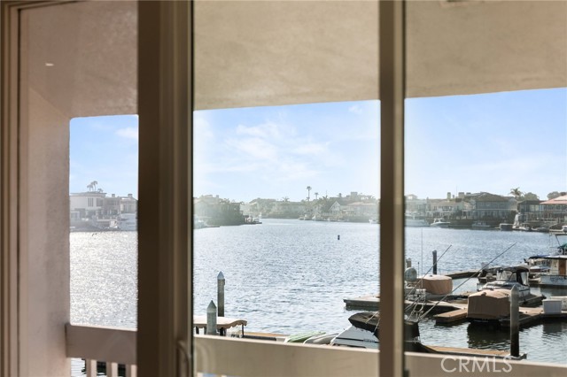 Detail Gallery Image 17 of 45 For 16435 Harbour Ln #13,  Huntington Beach,  CA 92649 - 2 Beds | 2/1 Baths