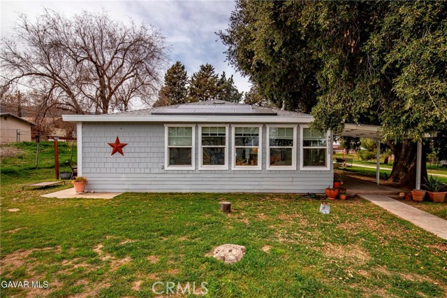 Detail Gallery Image 2 of 47 For 40115 87th, Leona Valley,  CA 93551 - 2 Beds | 1 Baths