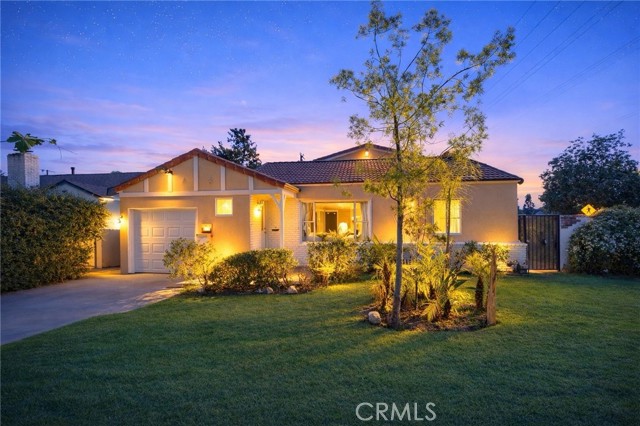 Detail Gallery Image 2 of 31 For 200 E Haven, Arcadia,  CA 91006 - 5 Beds | 4 Baths