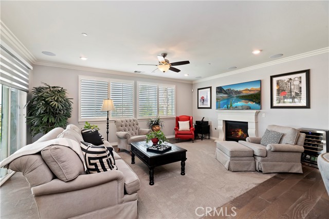 Detail Gallery Image 20 of 72 For 13852 Grapefruit Ct, Riverside,  CA 92503 - 5 Beds | 3/1 Baths