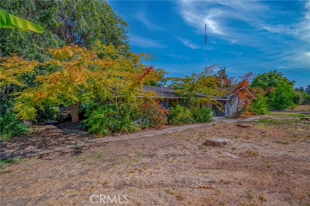 Detail Gallery Image 5 of 47 For 1165 W North Bear Creek Dr, Merced,  CA 95348 - 3 Beds | 2/1 Baths