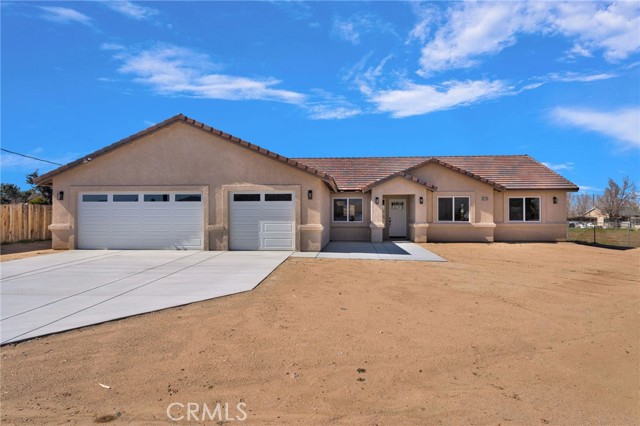Detail Gallery Image 3 of 52 For 9148 Piedra Ave, Hesperia,  CA 92345 - 4 Beds | 2/1 Baths