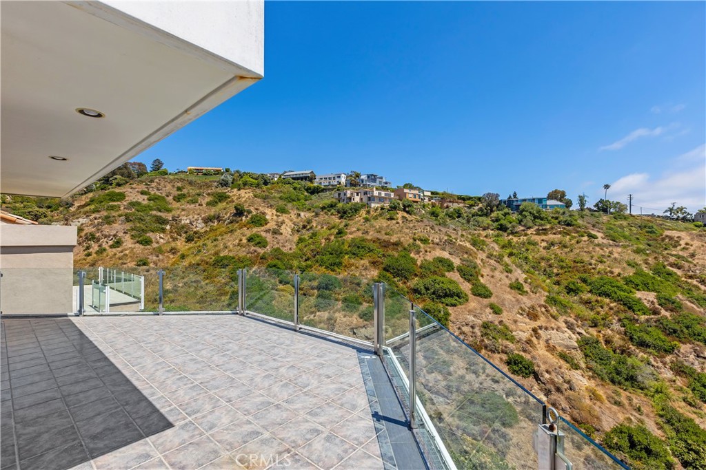 MLS #OC26092439 image #21