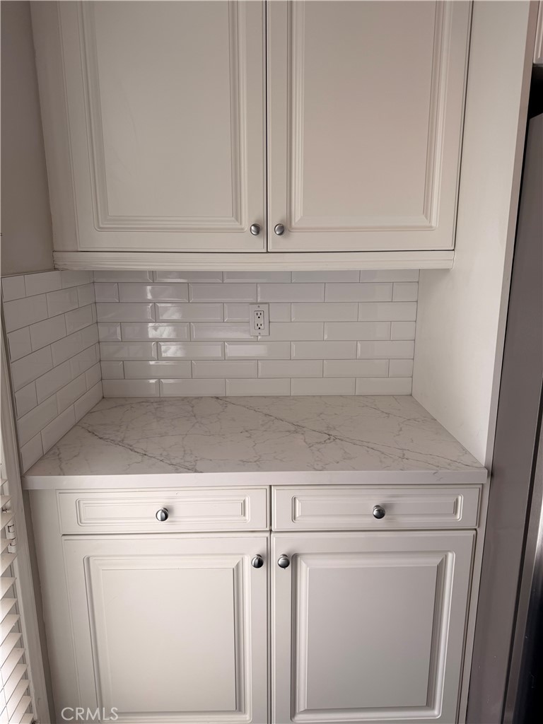 MLS #OC25252781 image #16