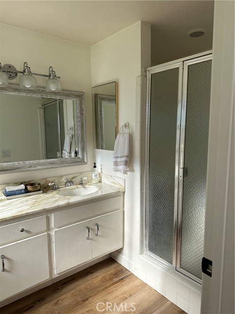 Detail Gallery Image 18 of 27 For 303 Esplanade, Newport Beach,  CA 92660 - 3 Beds | 2 Baths