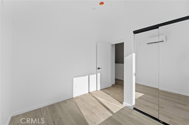 Detail Gallery Image 16 of 18 For 8512 Wilbur Ave, Northridge,  CA 91324 - 4 Beds | 2 Baths