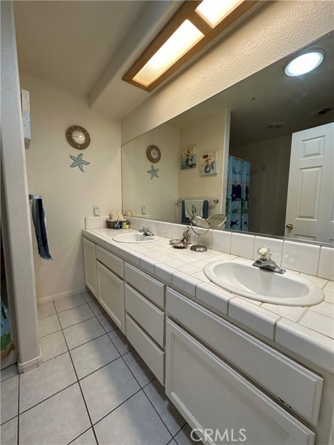 Detail Gallery Image 42 of 70 For 10531 Canyon Dr, Oak Hills,  CA 92344 - 3 Beds | 2 Baths