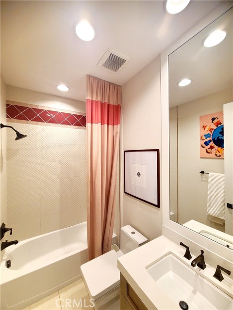 Detail Gallery Image 20 of 28 For 178 Pinnacle Dr, Lake Forest,  CA 92630 - 4 Beds | 4/1 Baths