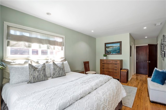 3100 Dow Avenue, Redondo Beach, California 90278, 3 Bedrooms Bedrooms, ,2 BathroomsBathrooms,Residential,Sold,Dow,SB21201747
