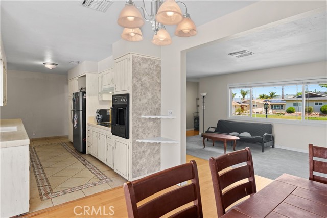 Detail Gallery Image 11 of 27 For 281 Harruby Dr, Calimesa,  CA 92320 - 2 Beds | 2 Baths