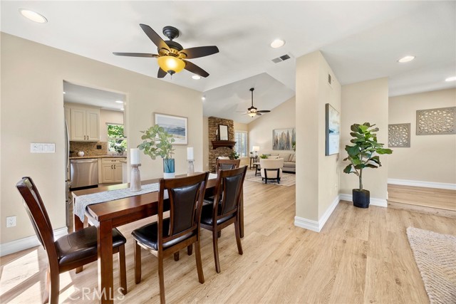 20711 Via Amarilla, Yorba Linda CA: https://media.crmls.org/medias/ed65c3fe-b90b-4c0d-a81f-b2aeb9e2c0d2.jpg