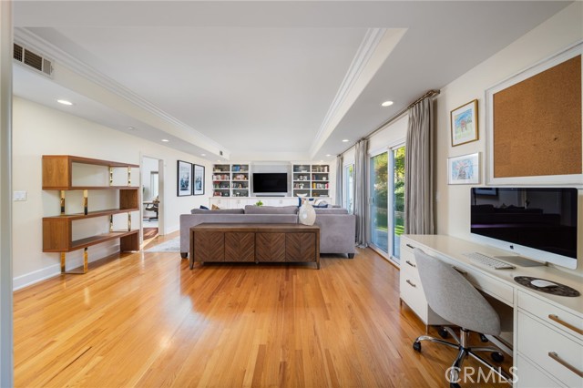 Detail Gallery Image 18 of 42 For 1320 N Raymond, Fullerton,  CA 92831 - 5 Beds | 4/1 Baths