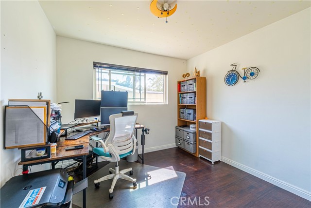 Detail Gallery Image 51 of 75 For 813 N Mantle Ln, Santa Ana,  CA 92701 - 3 Beds | 2 Baths