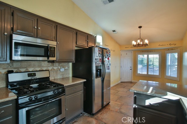 Detail Gallery Image 32 of 45 For 14202 Vincente Dr, Moreno Valley,  CA 92553 - 3 Beds | 2 Baths