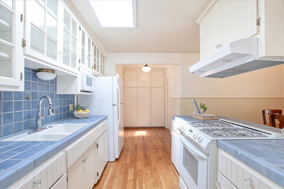 Detail Gallery Image 11 of 50 For 5854 Sunbury Ave, Cambria,  CA 93428 - 3 Beds | 2 Baths